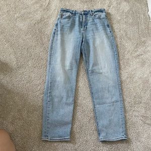American Eagle Curvy High Rise Light Wash Mom Jeans